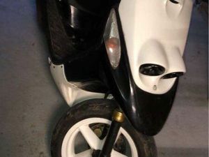 VEND MON ROCKET MBK BOOSTER