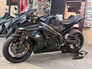 GSXR 1000 K7 PISTE