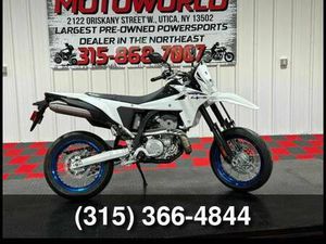 2025 SUZUKI DR-Z4SM SUPERMOTO