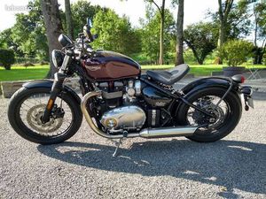 TRIUMPH BONNEVILLE BOBBER 1200CM3