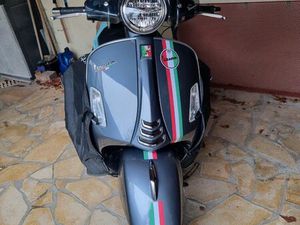 SCOOTER VESPA PIAGGIO 300 GTS HPE ABS ASR