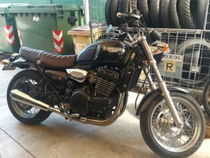 TRIUMPH LEGGEND TT 900 - 2000