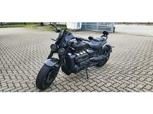 TRIUMPH ROCKET III - 2021