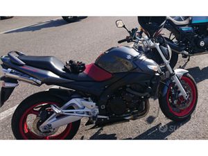 SUZUKI MODELLO GSR 600