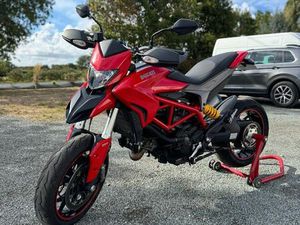 DUCATI HYPERMOTARD 821