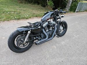 HARLEY FORTY EIGHT