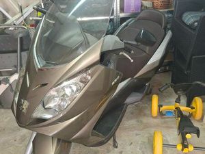 PEUGEOT SATELLIS 250CM3