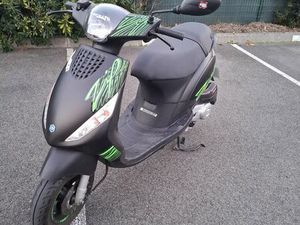 SCOOTER ZIP 4T 2024