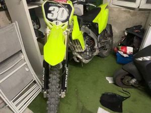 MOTO CROSS 250RMZ