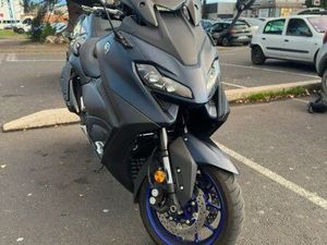 YAMAHA TMAX 560 ICON BLUE – 2023 – ÉTAT IRRÉPROCHABLE