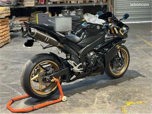 YAMAHA YZF R1 EXCELLENT ÉTAT