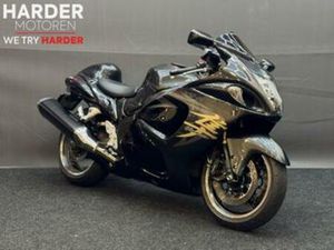 SUZUKI GSX-R 1300 HAYABUSA/BIZARRE STAAT/WEINIG KM/GARANTIE! — MOTOREN | SUZUKI — MARKTPLAATS