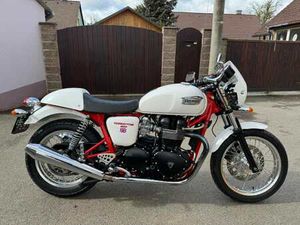 TRIUMPH THRUXTON 900