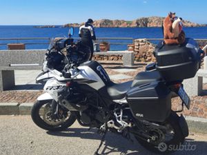 TRK 502X CON TRIS BAULETTI