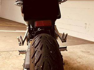 À VENDRE - HONDA CB650FA - 649 CM3 - NOIR