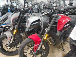 MOTO MORINI SEIEMMEZZO STR ROSSO