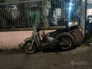 APRILIA SCARABEO 250 FINANZ INTERESSI 0 NO ANTICIP