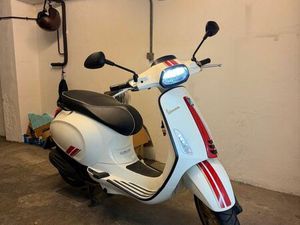 VESPA 125 RACING SIXTIES