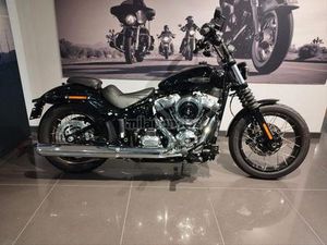 HARLEY DAVIDSON - STREET BOB