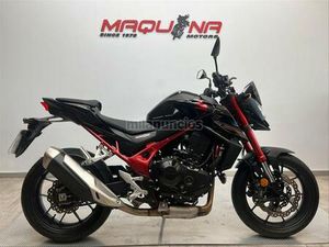 HONDA - CB 750 HORNET