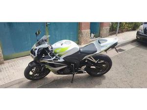 HONDA - CBR 600 RR
