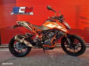 KTM DUKE 125