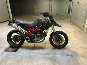 DUCATI HYPERMOTARD 1100