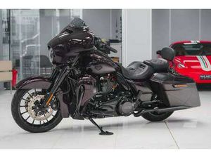 HARLEY-DAVIDSON STREET GLIDE HARLEY DAVIDSON STREET GLIDE CVO
