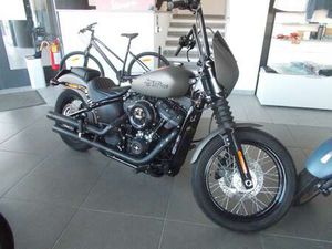 HARLEY-DAVIDSON SOFTAIL 107 STREET BOB VERDE