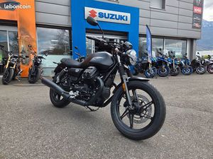 MOTO GUZZI V7 STONE - 11/2024 - BRIDEE A2 - 1600 KM - TBE - 7190 EUROS