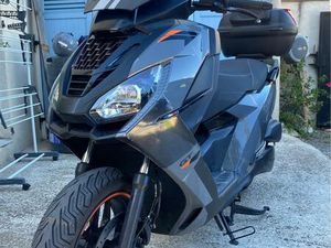 VENDS SCOOTER PEUGEOT PULSION GT 125