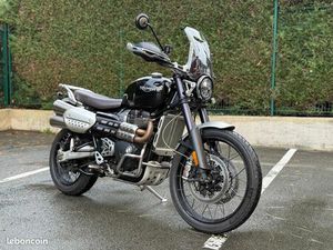 TRIUMPH 1200 SCRAMBLER