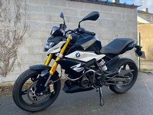 BMW G310 R