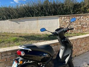 SCOOTER KISBEE 4T 2023 NOIR