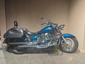 ② KAWASAKI VULCAN 900 - VN900 CLASSIC