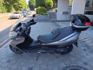SUZUKI BURGMAN AN400 CANTON SOLEURE -