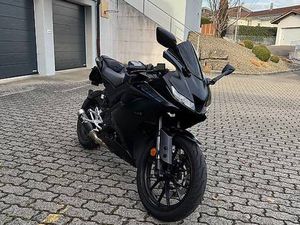 YAMAHA YZF-R125 (2022) CANTON ARGOVIE -