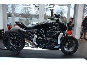 DUCATI X DIAVEL S