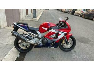 HONDA CBR 929 RR