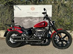 HARLEY-DAVIDSON SOFTAIL STREET BOB