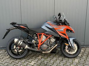 KTM 1290 SUPER DUKE GT