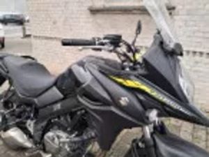 SUZUKI DL 650 V-STROM