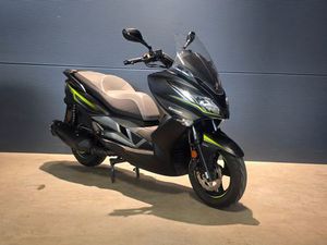 KAWASAKI J300 | 2019 | ABS | TOP | 1.HAND