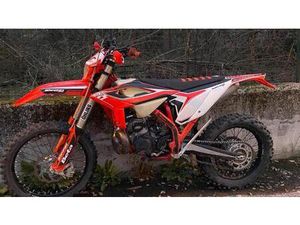 VENDO BETAMOTOR RR 300 2T ENDURO (2023) USATA A DOGLIANI (CODICE 9882305) - MOTO.IT