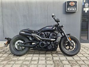 HARLEY-DAVIDSON RH1250S SPORTSTER S MIT JEKILL&HYDE AUSPUFF