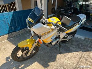 YAMAHA TDR 125