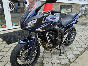 YAMAHA FZ 6 S2 FAZER, LADĚNÝ VÝFUK S TLUMIVKOU, PĚKNÝ STAV