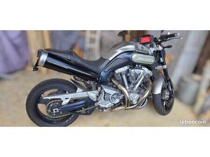 YAMAHA MT01- 2007- 1700 CC
