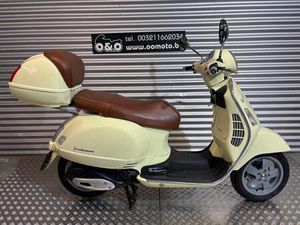 ② VESPA GTS200L GRANTURISMO 15KW + GARANTIE + ENTRETIEN!