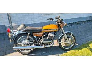 YAMAHA RD250